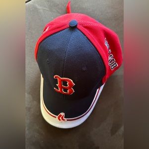 Boston Red Sox hat - one size NWOT Velcro strap in back